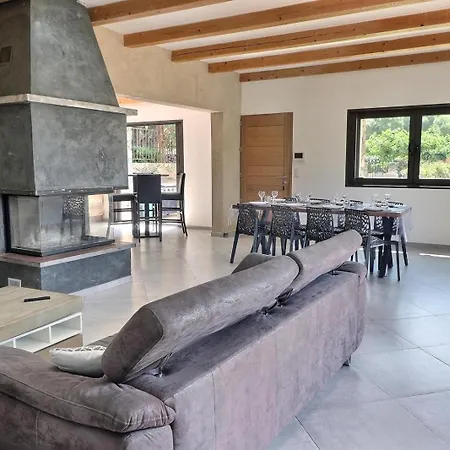 Casa Jadenzo *